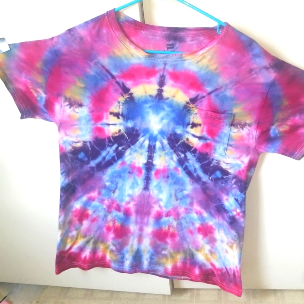 Hanes MEDIUM SHIRT